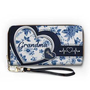 Custom Leather Long Wallet - Personalized Birthday Gifts For Mom, Grandma - Hearts Linked By Family Love